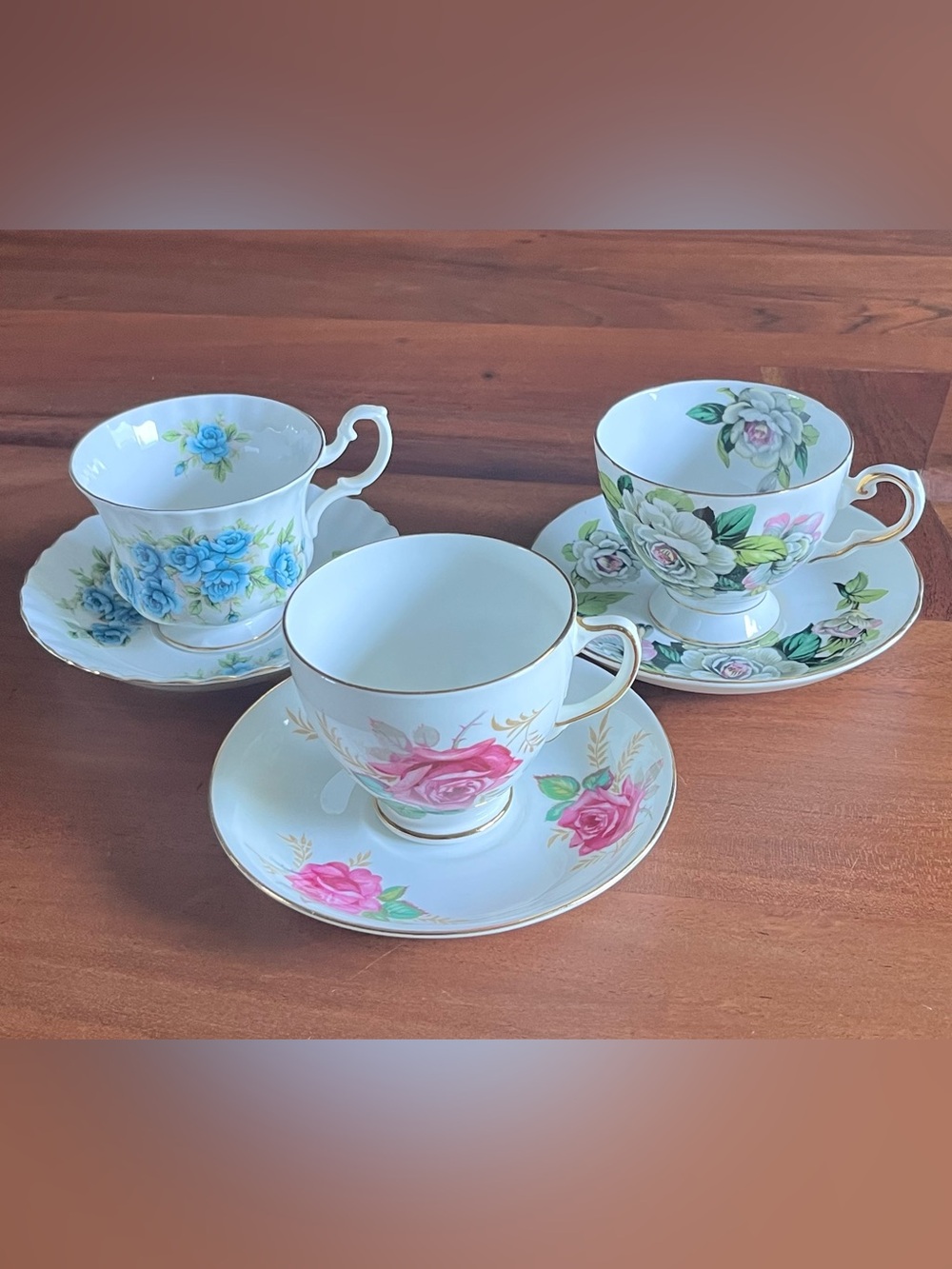 Set of 3 Vintage tea cups and saucers - Tuscan Gardenia, Old Royal, Royal Albert